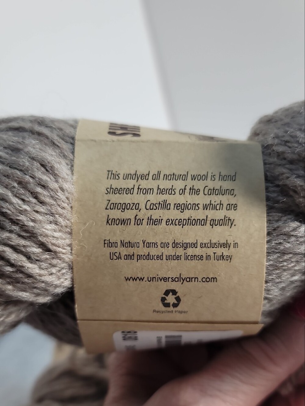 Shepherd's Own Natural Wool Yarn Bundle - Taupe & Brown 5 Skeins - NWT - Picture 5 of 9